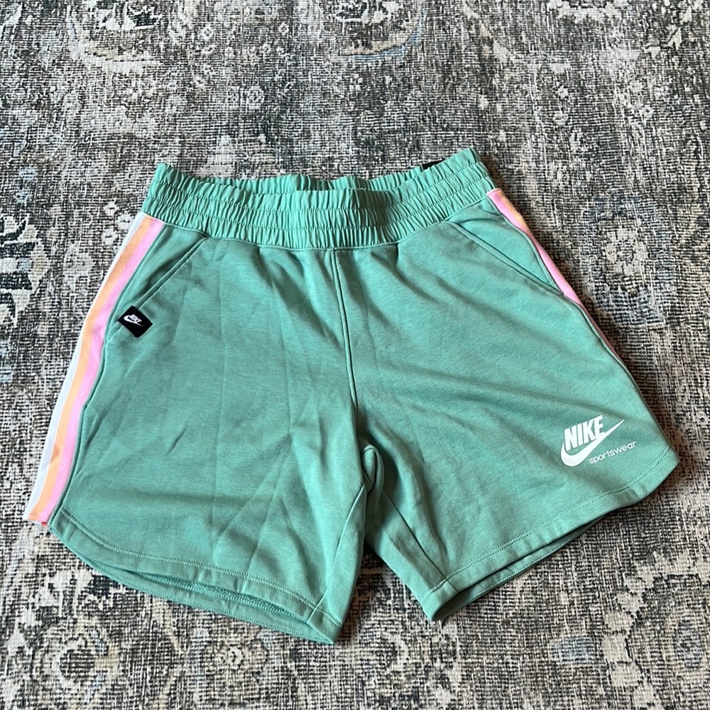 Nike retro sweatshorts